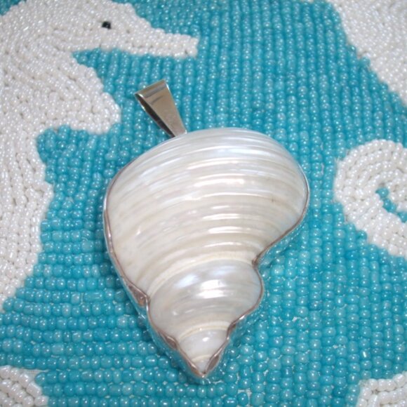 CHARLES ALBERT STERLING SILVER HUGE PENDANT MOTHER OF PEARL SHELL NEW RARE - Picture 2 of 4